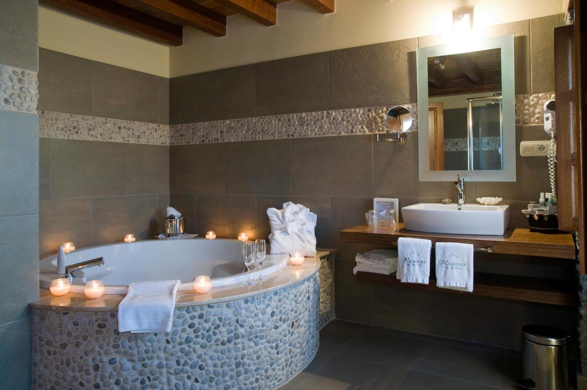 Hotel Pleamar Puerto de Vega Εξωτερικό φωτογραφία